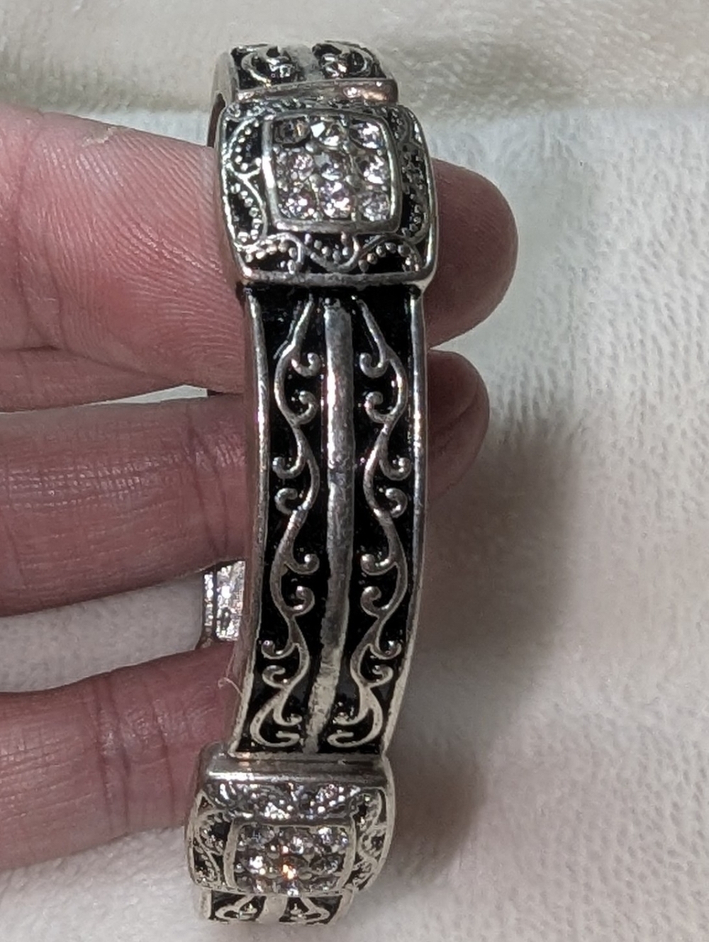 PrimalNeed Boho Western & Vintage Filigree Stretch Bracelet Bundle - Set of 3 - Picture 3 of 4